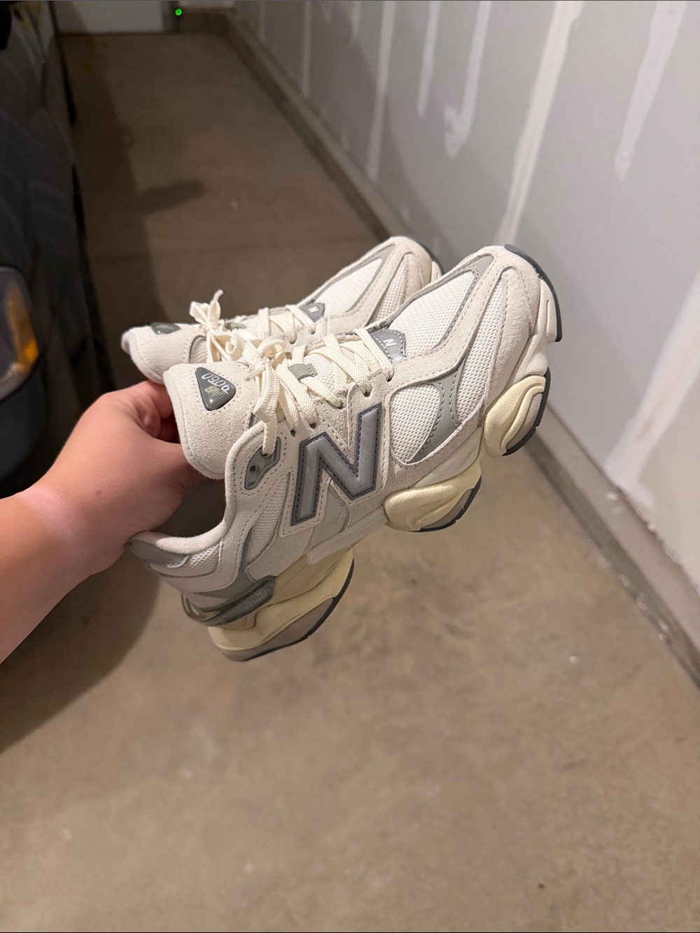 New Balance Women's 9060s